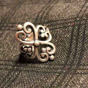 James Avery Sterling Silver Hearts Ring Size 6